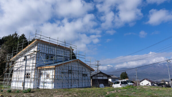 家が建つまで｜薪ストーブのある吹き抜けの家